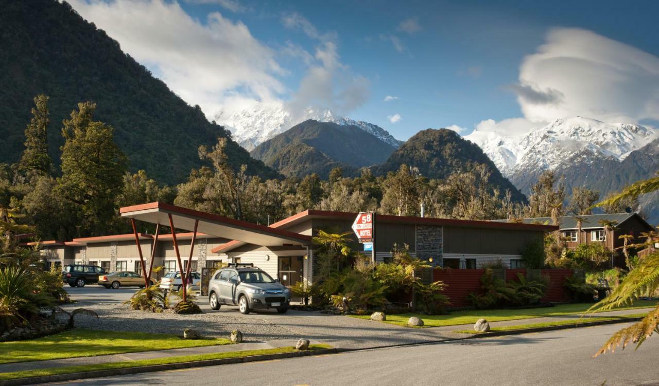 58 On Cron Motel Franz Josef Exterior photo